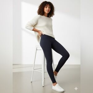 SPANX Look At Me Now Seamless Navy Leggings | Medium |